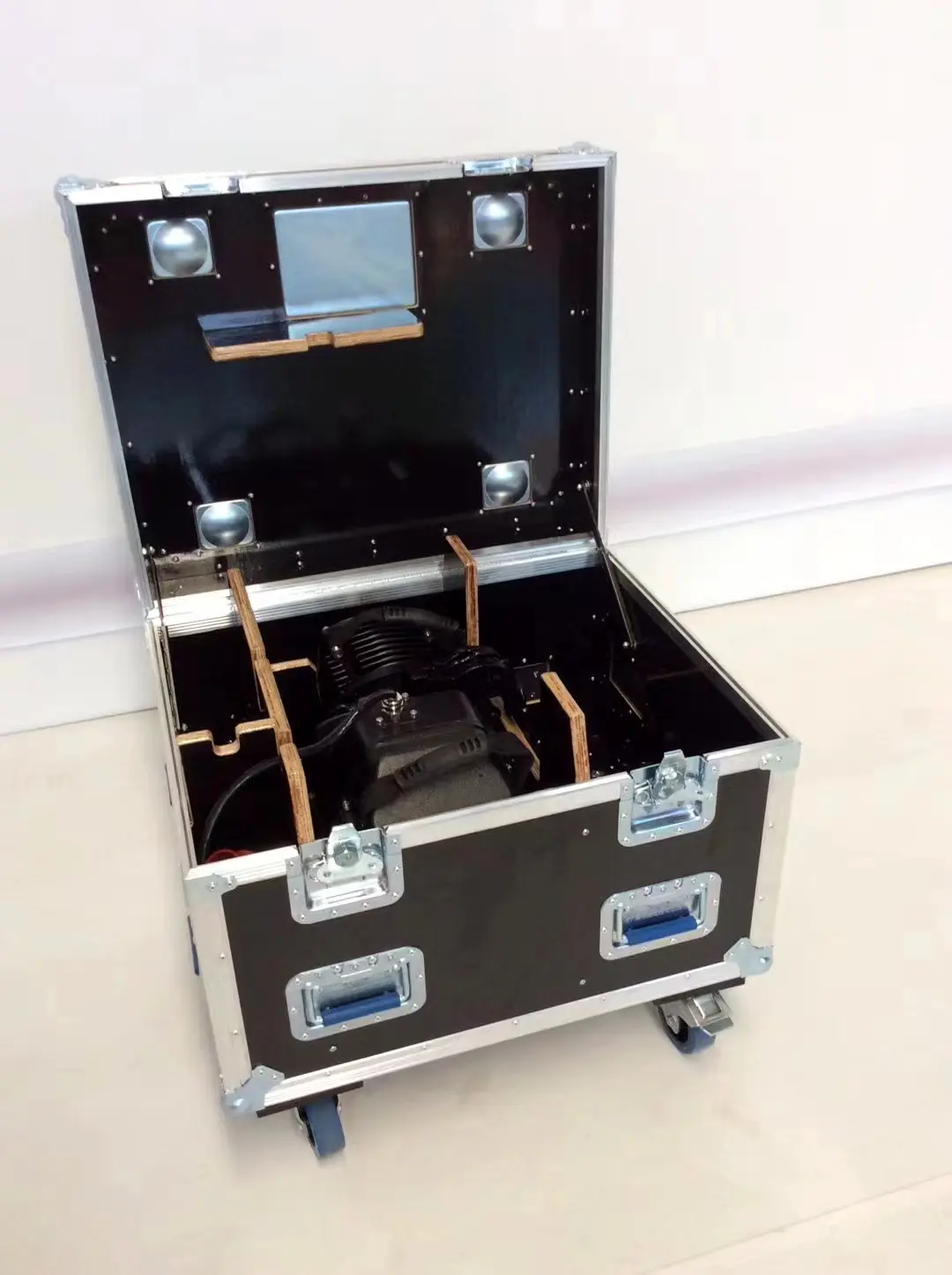 Equipment fitted and braced inside a flight case at Cangzhou Fuhong